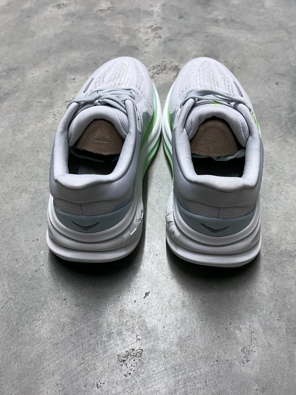 Hoka Clifton Pro Cosmic Grey Neon Wmn's Running Shoes 1176530/CNNY - New - Picture 2 of 6